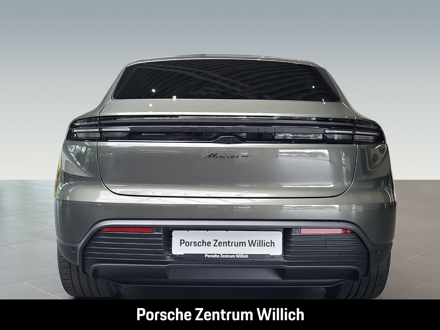 Porsche Macan 4 Surround-View LED-Matrix InnoDrive