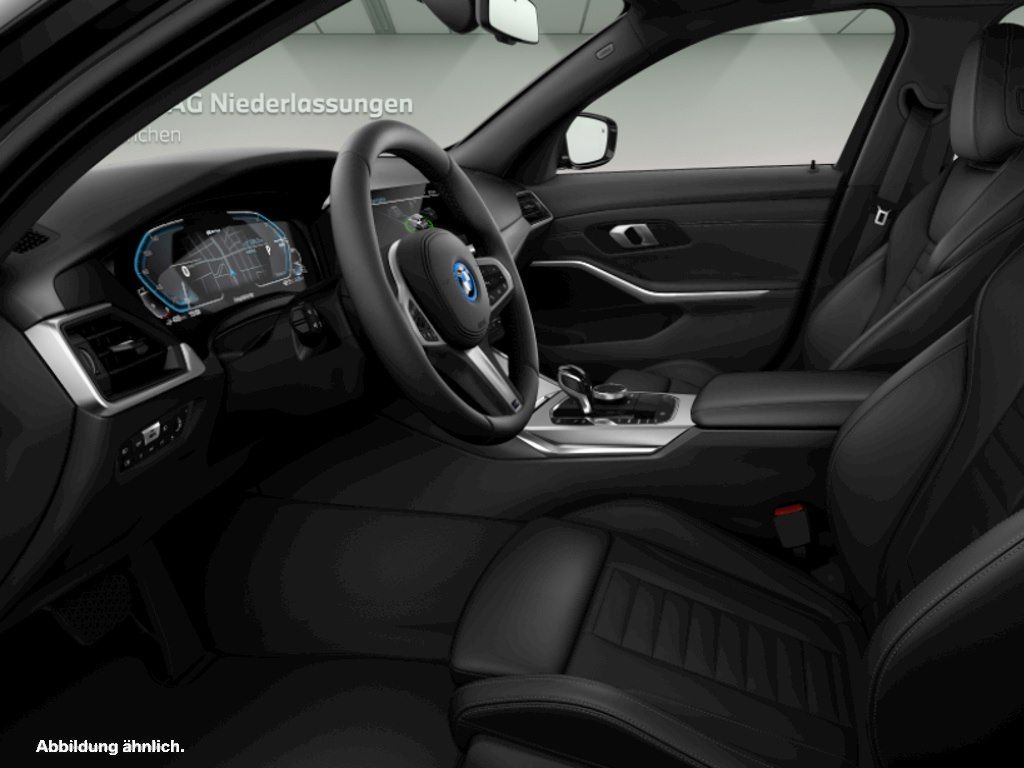 BMW 330e Touring Sport Line - Samsaru's Car Outlet