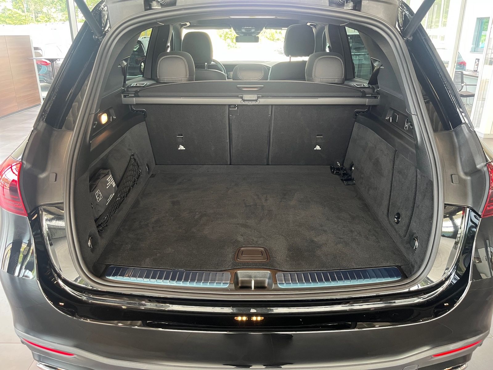 Mercedes-Benz GLE 450 d 4M AMG+Pano+Distr+Burm+AIR+AHK+360+Key