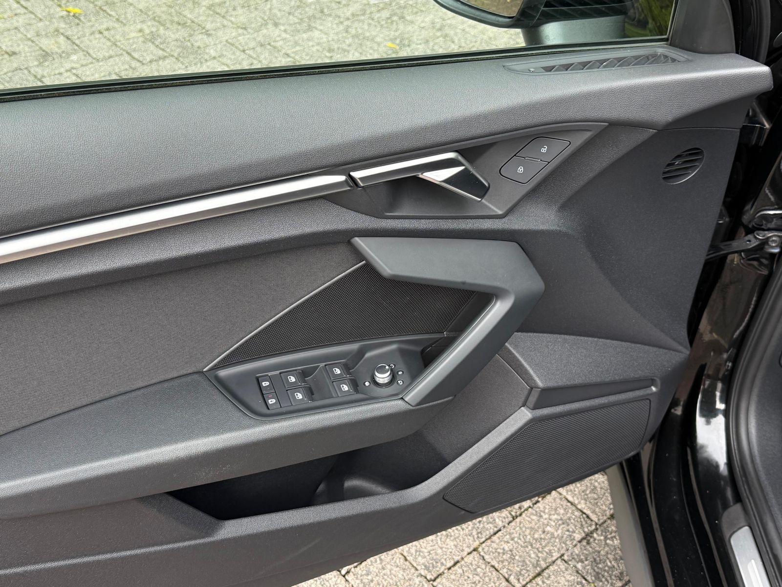 Audi A3 30 TDI S-tr. S-Line LED+MMI+KAM+SHZ+VIRT+DAB+