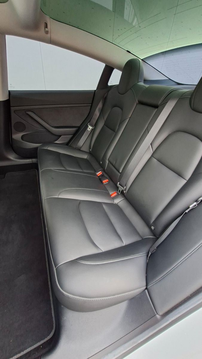 Tesla Model 3 Long Range Dual AWD SOH 93 %