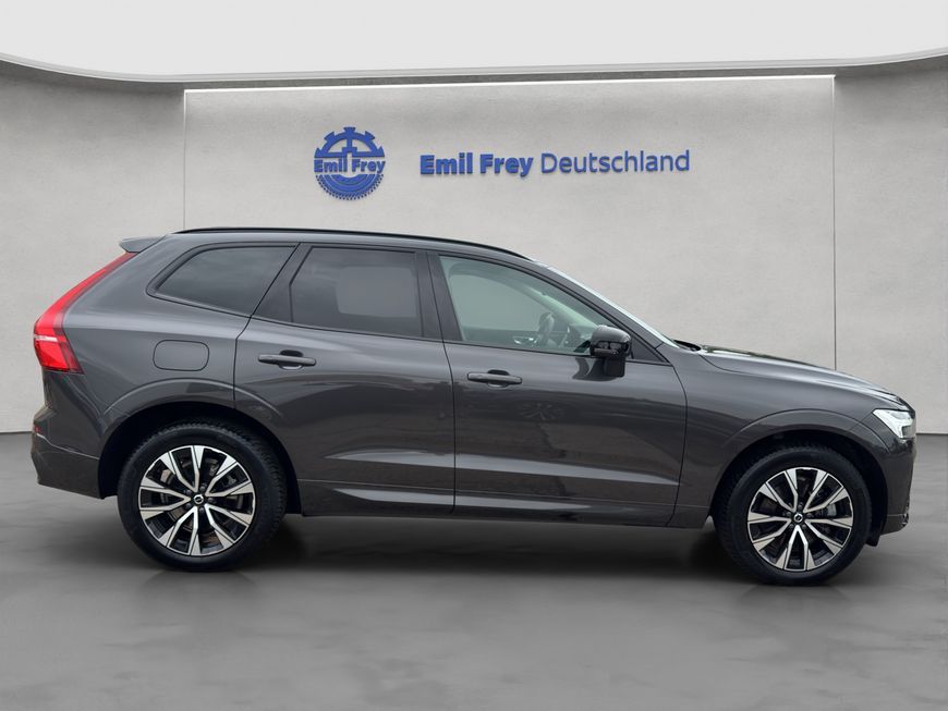 Volvo XC60 B4 AWD Plus-Dark Aut Leder Voll-LED Google-