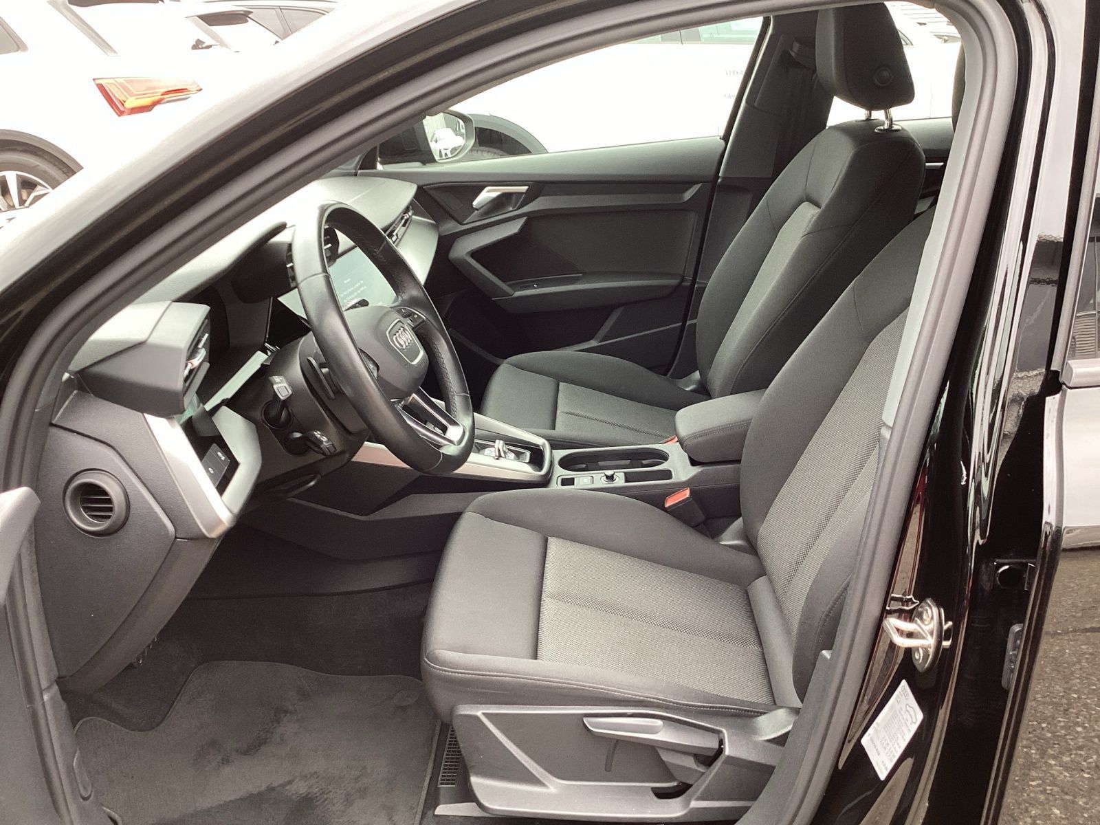 Audi A3 Sportback 30 TFSI S-Tronic, ACC, CarPlay, Nav