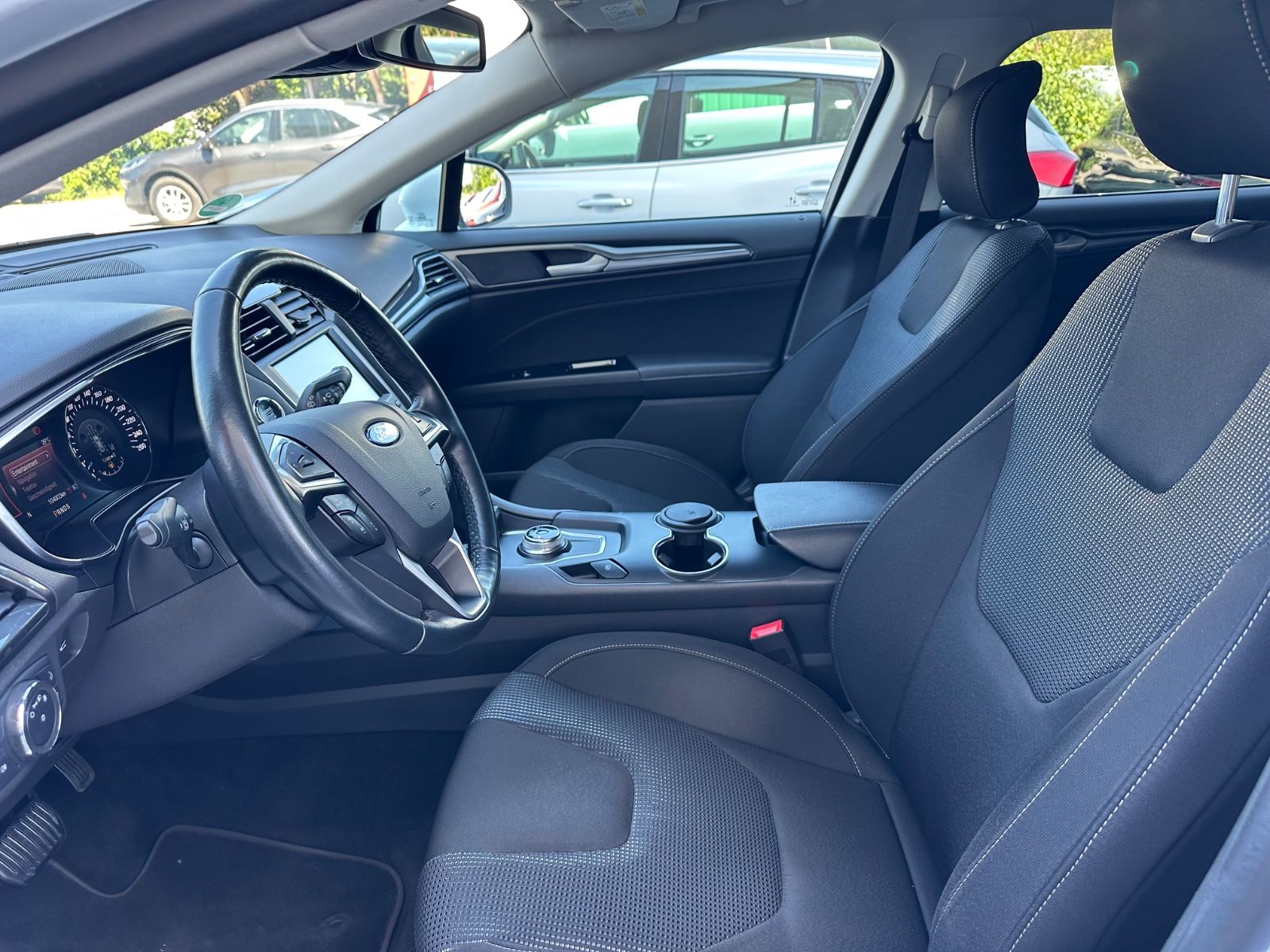 Ford Mondeo Turnier 2.0 ECOB Titanium - Samsaru's Car Outlet