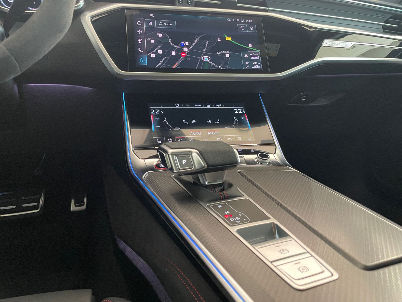 Audi RS 6 Avant performance AHK Pano Standh HD Matrix