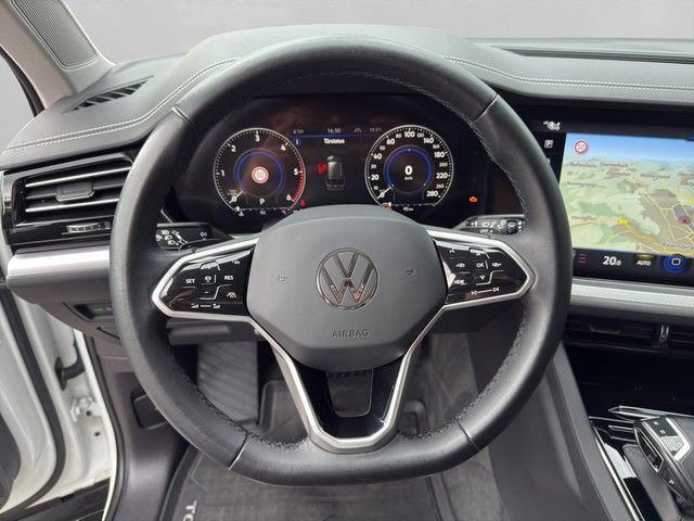 Volkswagen Touareg 3.0 TDI 4MOTION - Samsaru's Car Outlet