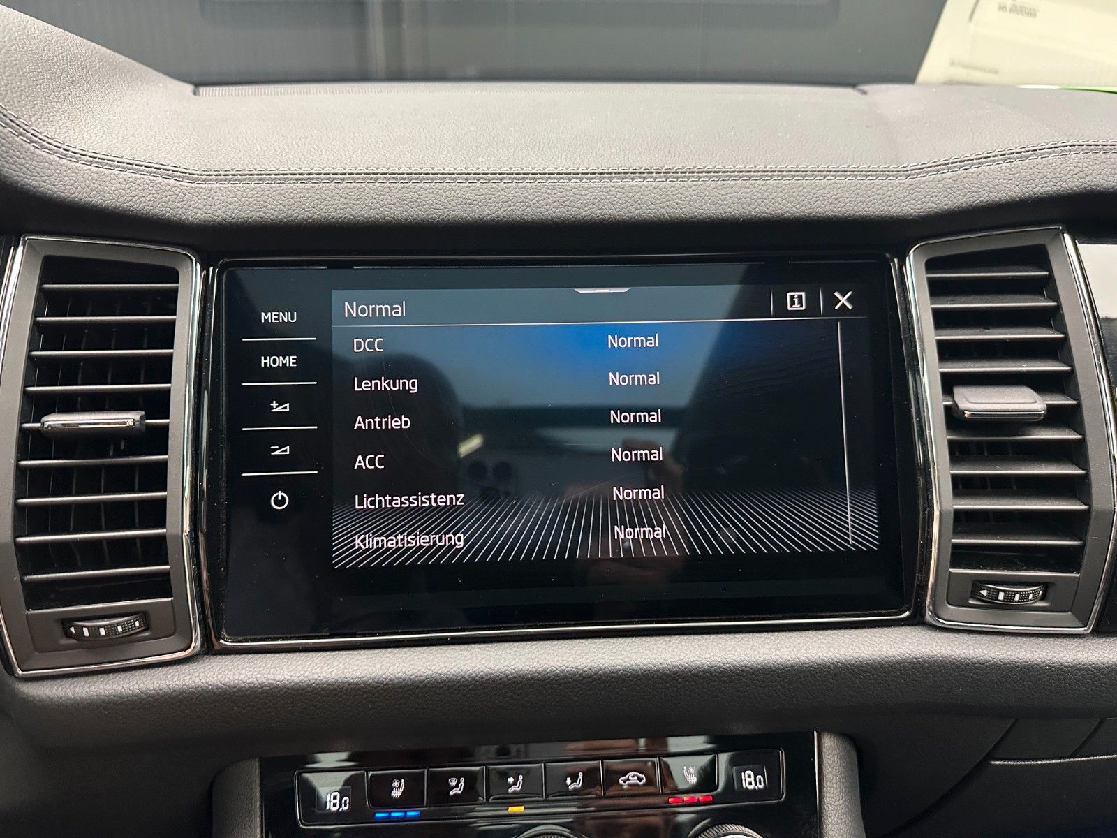 Skoda Kodiaq L&K 4x4 *20Zoll*PANORAMA*360*Standhzg*DCC