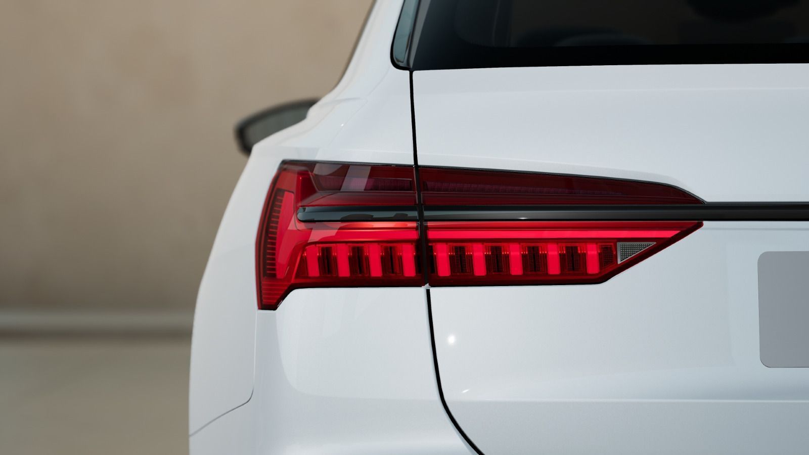 Audi A6 Avant 55 TFSI e qu. S line - Samsaru's Car Outlet