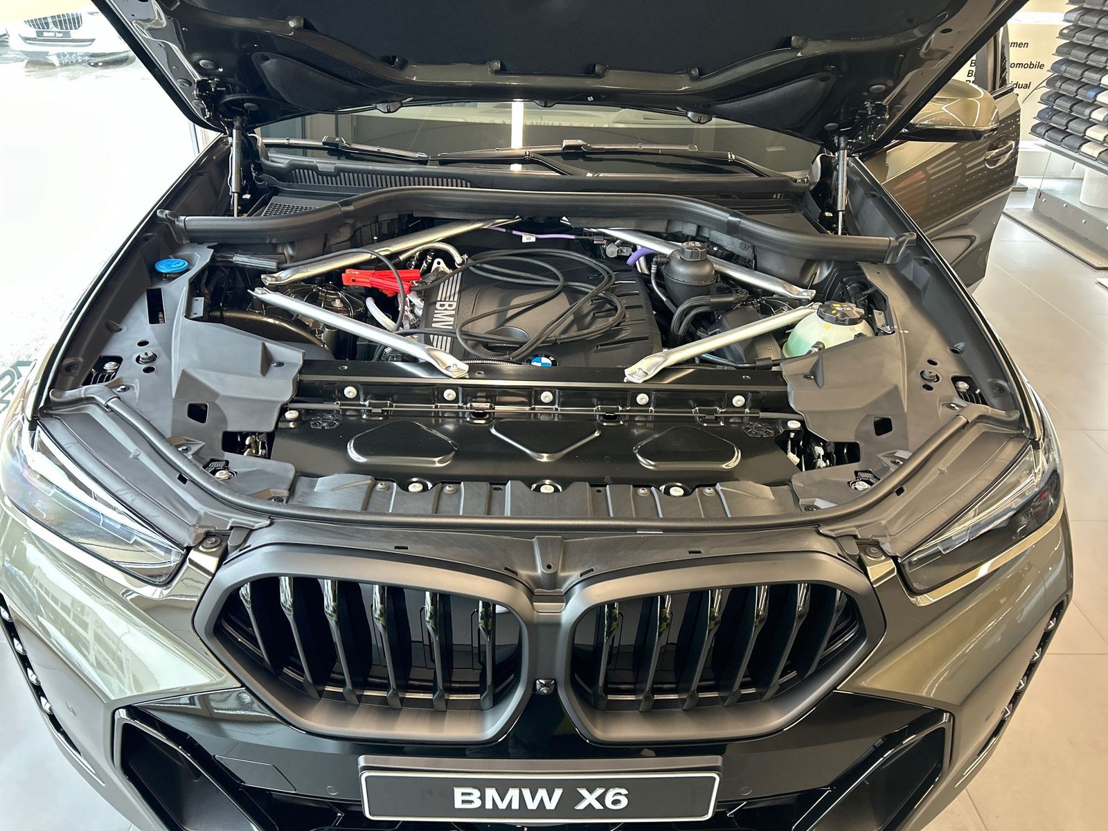 BMW X6 xDrive40d M Sport Sportpaket Gestiksteuerung