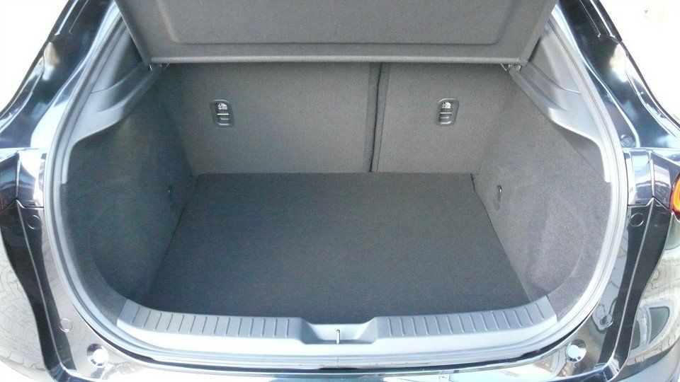 Mazda CX-30 2.5L e-SKYACTIV 140ps Homura Kamera