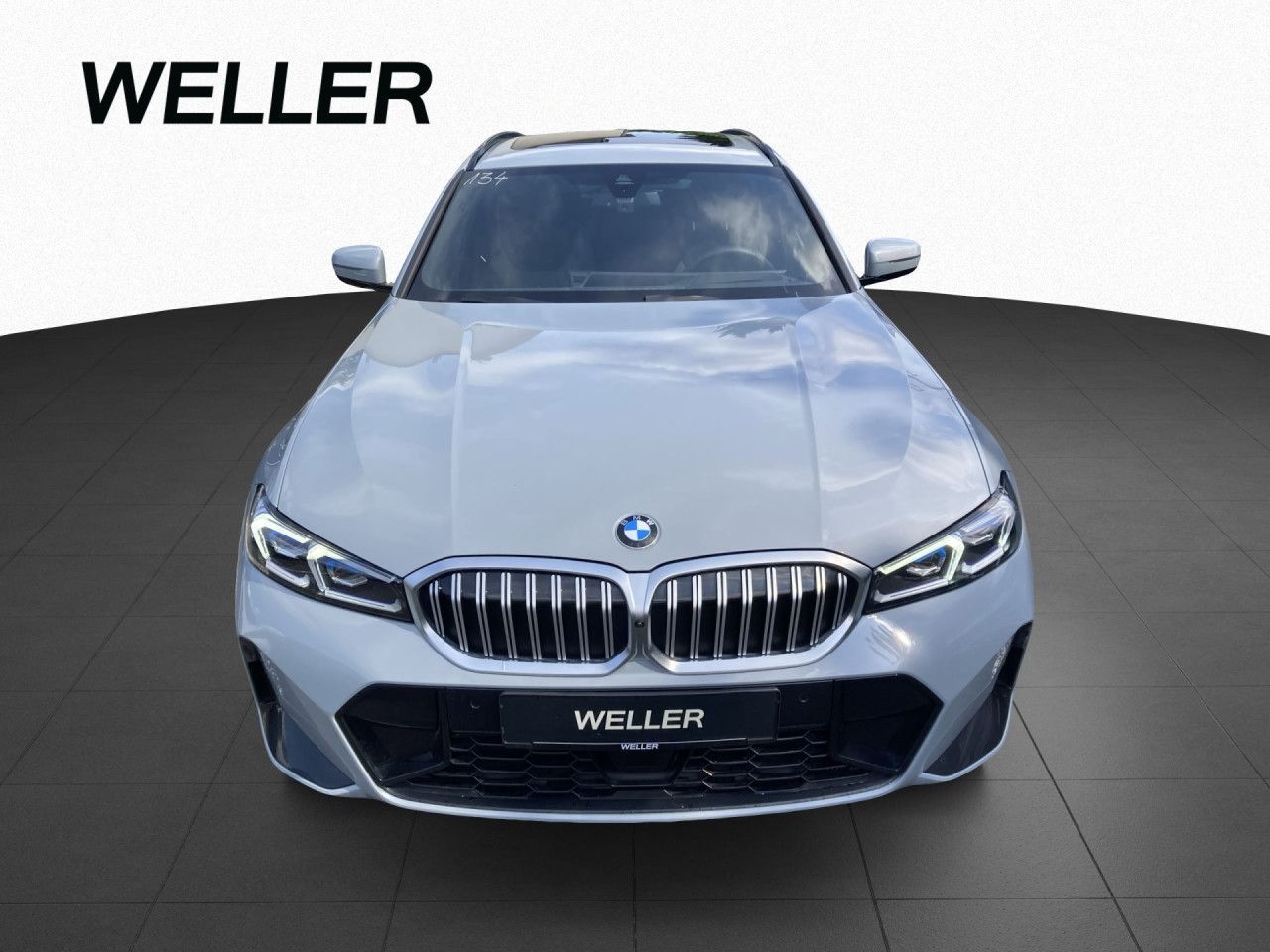 BMW 330i xDr T M Sport Pano,AHK,St+Go,360°,AdLED