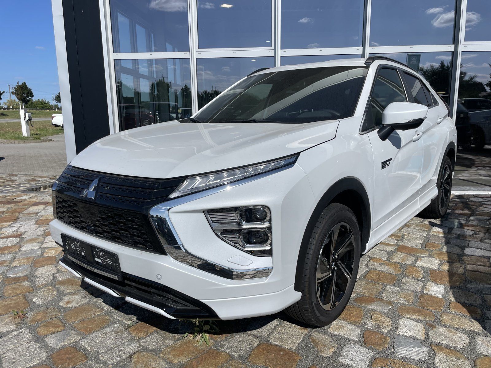 Mitsubishi Eclipse Cross 2.4 MIVEC SELECT  2.4 MIVEC PHEV E