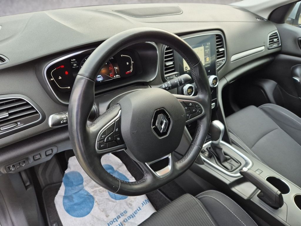 Renault Megane TCe 140 GPF EDC ZEN - Samsaru's Car Outlet