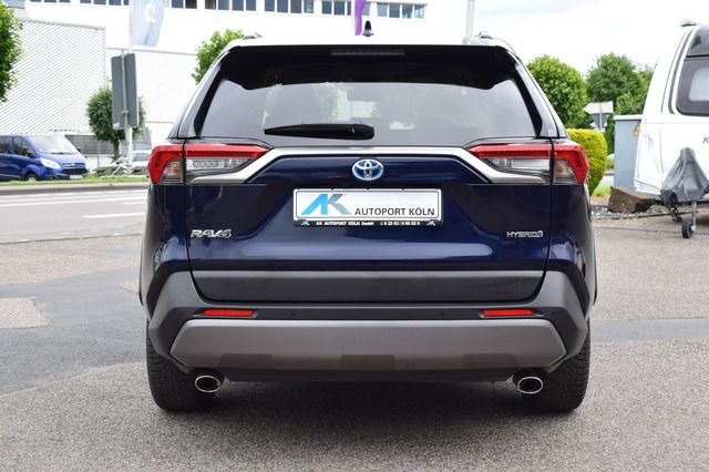 Toyota RAV 4 4x4 Team - Samsaru's Car Outlet