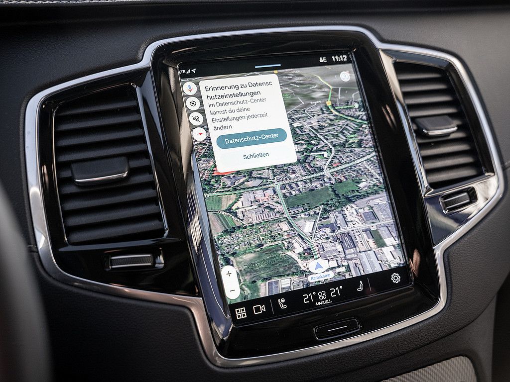 Volvo XC90 B5 AWD Plus Bright Panorama, AHK