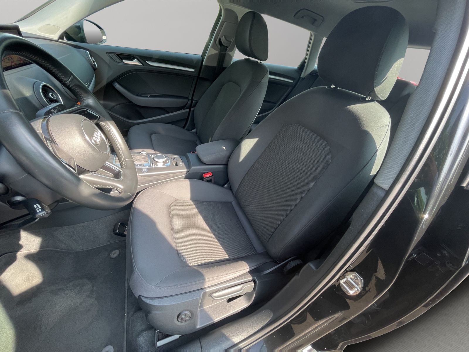 Audi A3 Sportback 35 TDI - Samsaru's Car Outlet