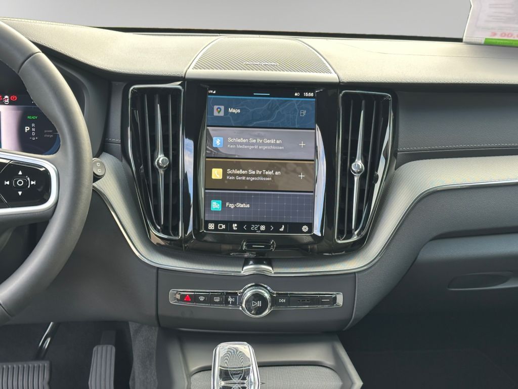 Volvo XC60 T8 AWD Plug-in Hybrid Ultra Black Edition 3