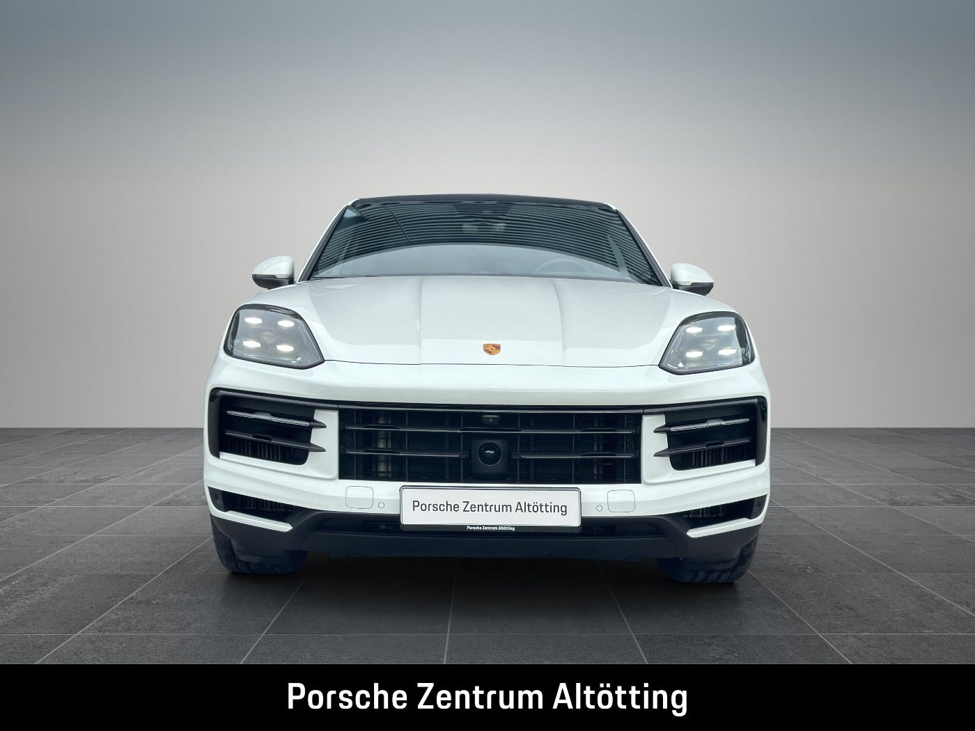 Porsche Cayenne E-Hybrid Coupe | Surround View |