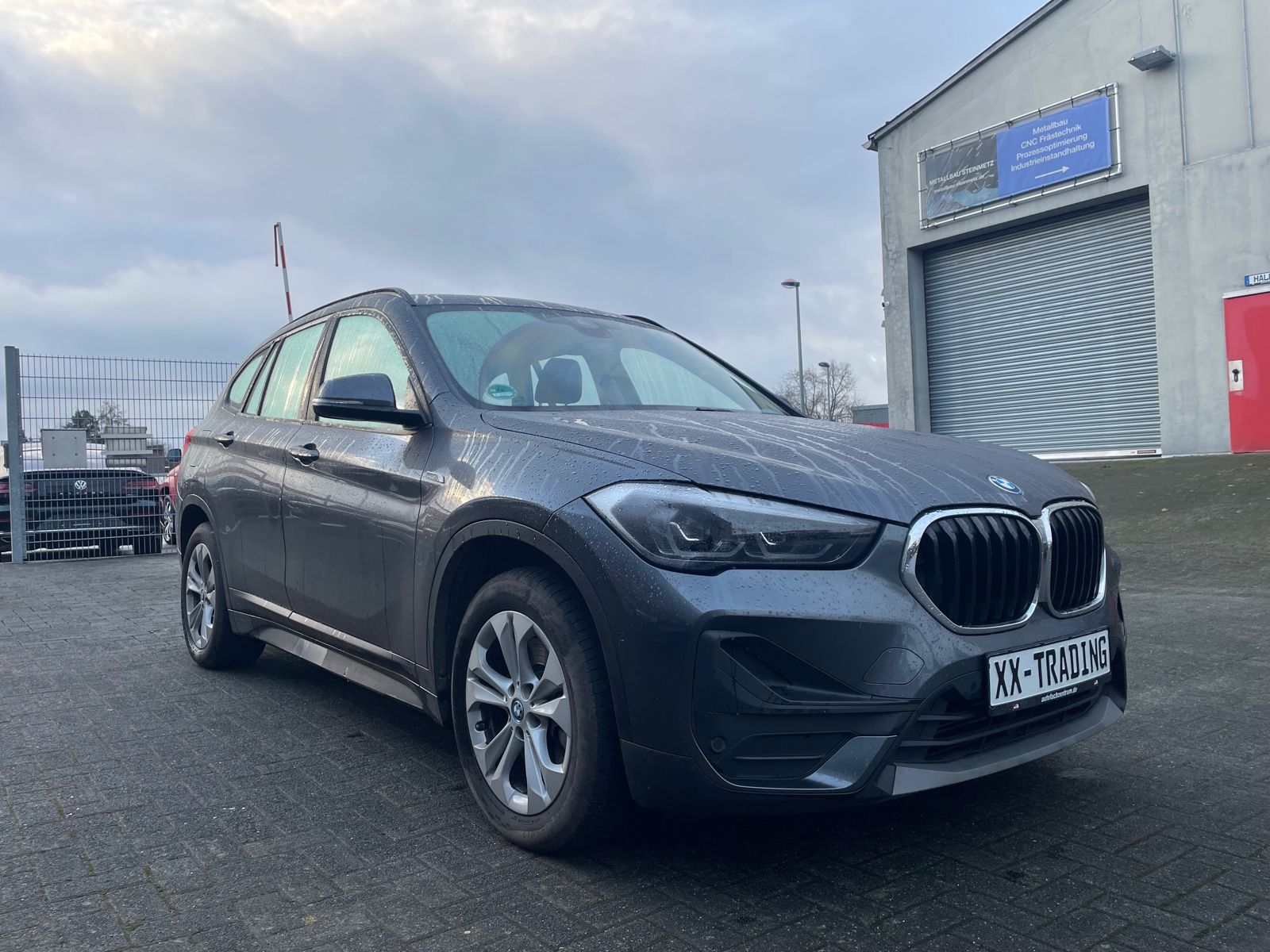 BMW X1 xDrive 25 e Advantage - Samsaru's Car Outlet