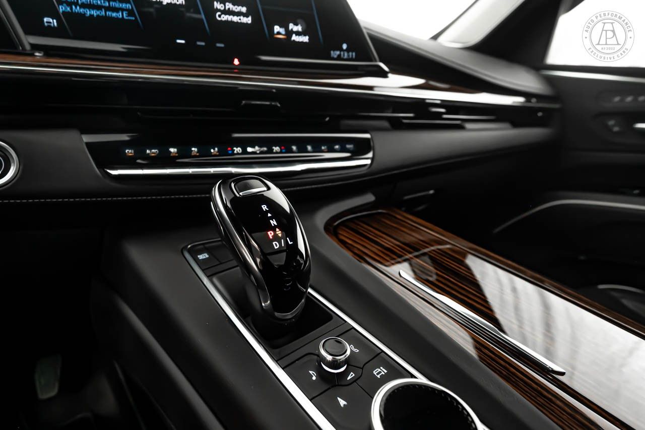 Cadillac Escalade ESV 600 Premium Luxury *NET-EX* €82.000