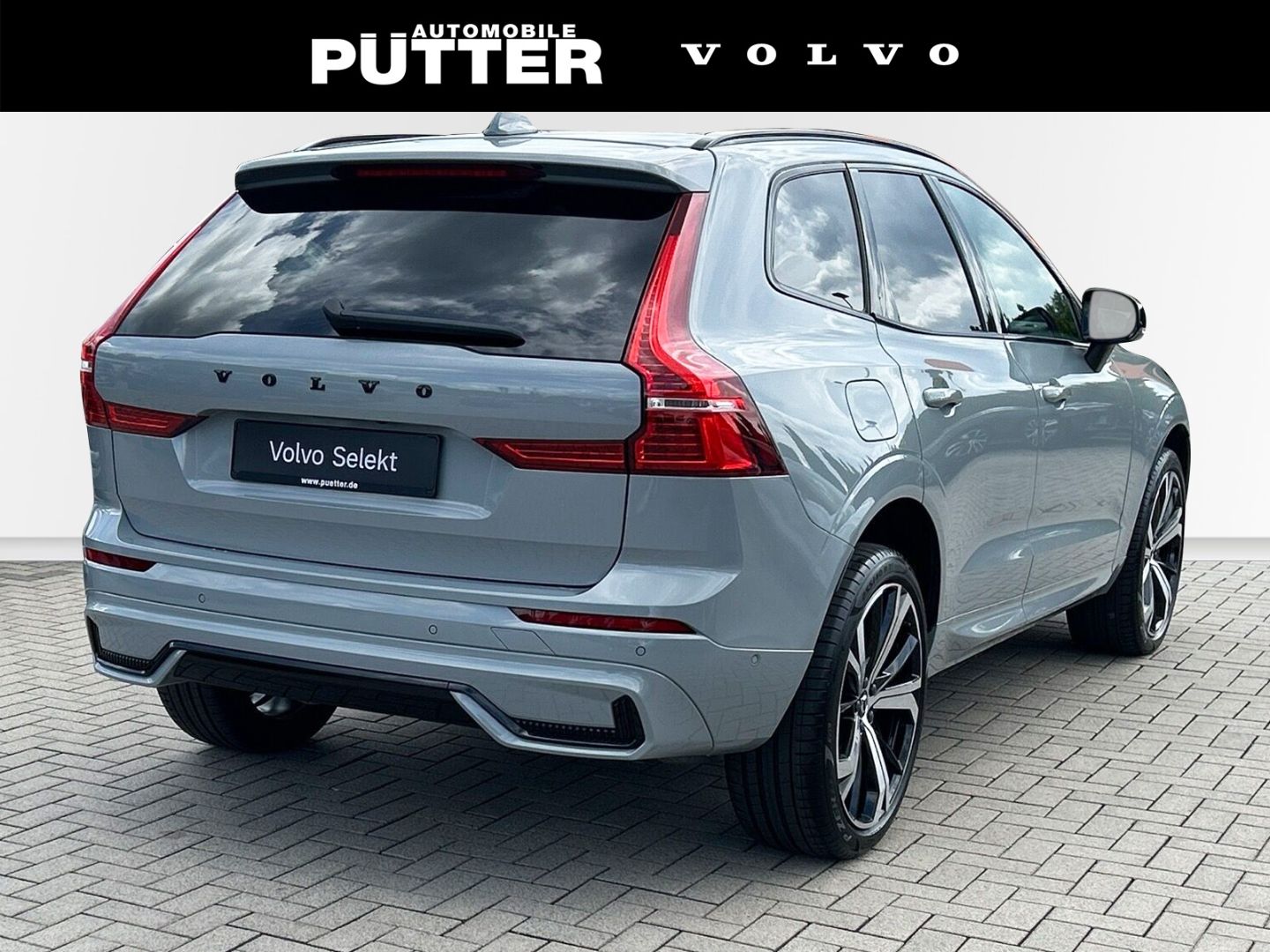 Volvo XC60 B4 Diesel AWD Ultimate Dark 21'' ACC AHK Lu