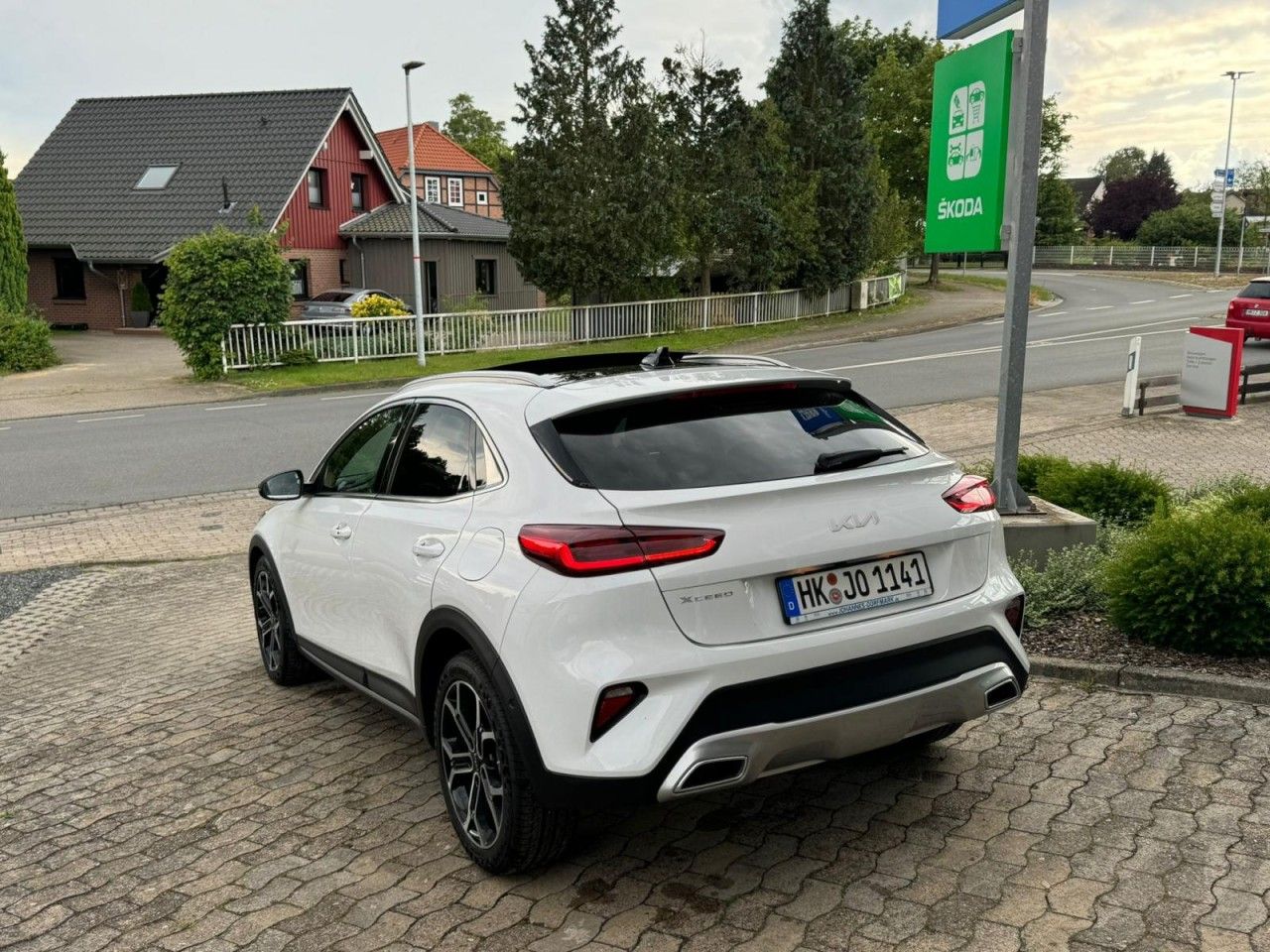 Kia XCeed 1.6 T-GDI DCT7 Black - Samsaru's Car Outlet