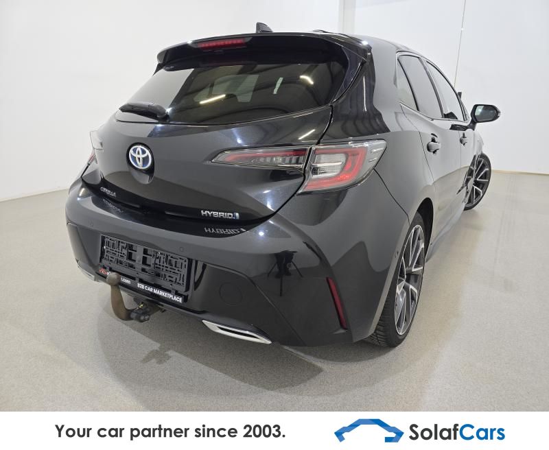 Toyota Corolla 2.0 e-CVT HEV Premium Plus Aut. LED-Xen