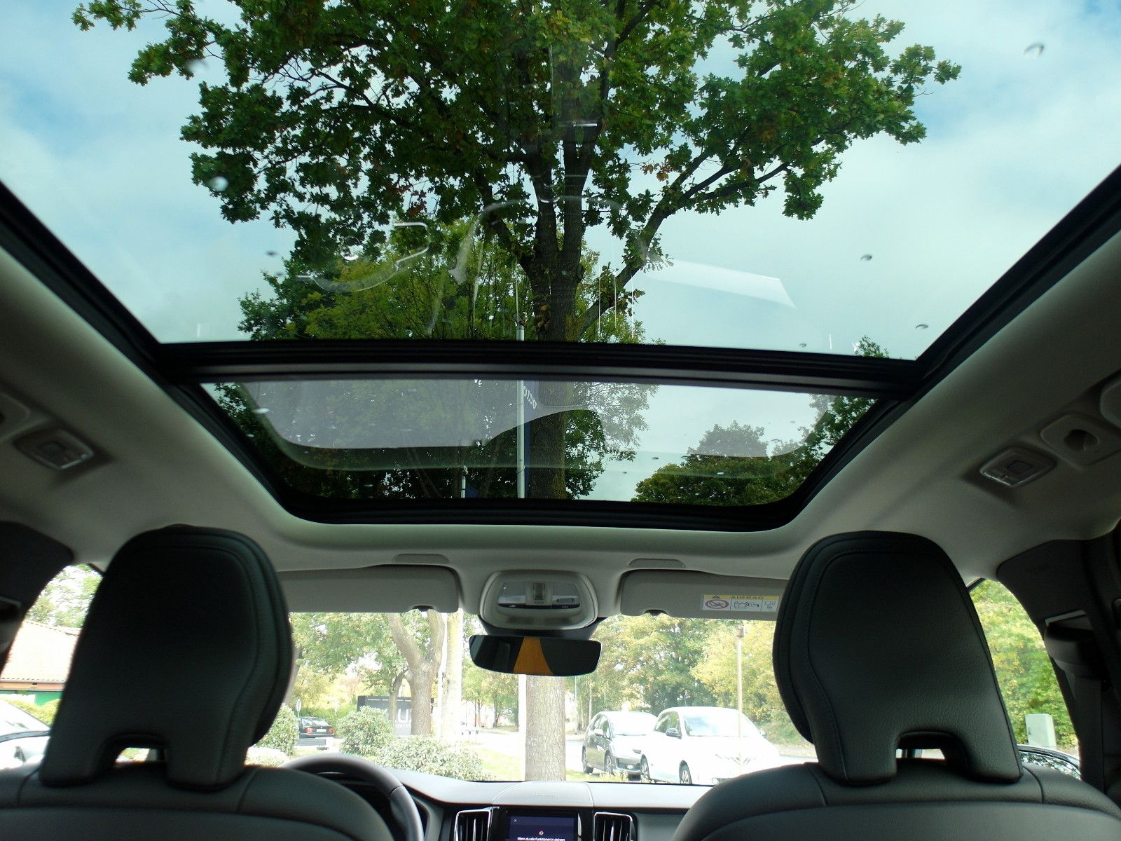 Volvo XC60 T6 AWD Plus Dark #volvocars #madebymerten