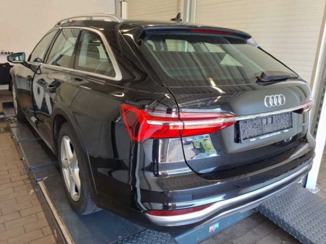 Audi A6 allroad quattro 45 TDI Stronic - Samsaru's Car Outlet