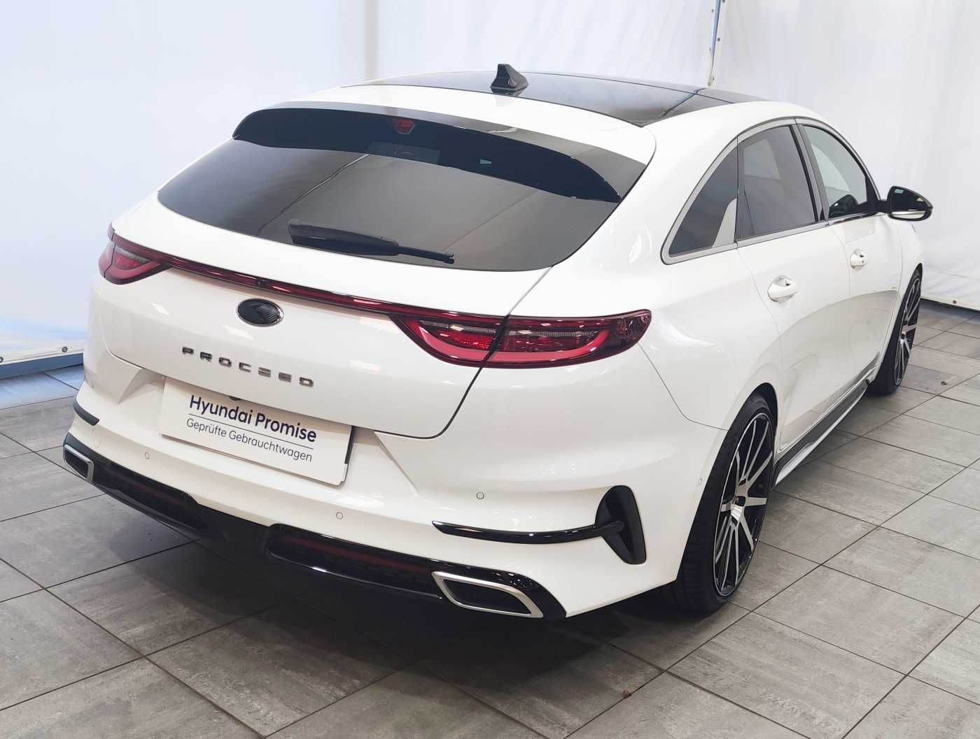 Kia ProCeed 1.4 T-GDI DCT GT LINE - Samsaru's Car Outlet
