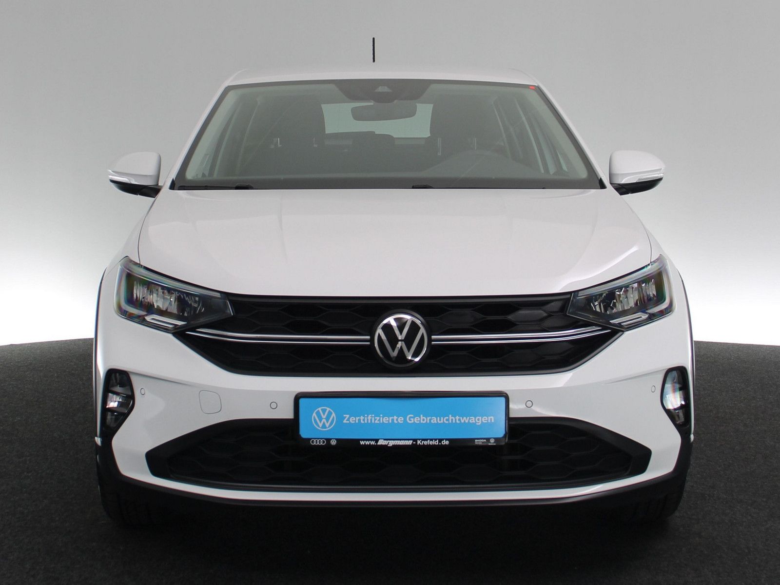 Volkswagen Taigo 1.0 TSI - Samsaru's Car Outlet