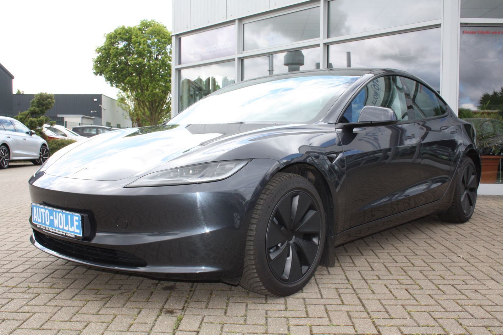 Tesla Model 3 HIGHLAND SR RWD PANORAMA 1.HAND