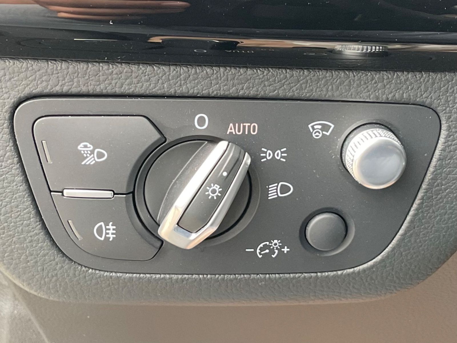 Audi Q5 Sportback 40 TDI S Line - Samsaru's Car Outlet