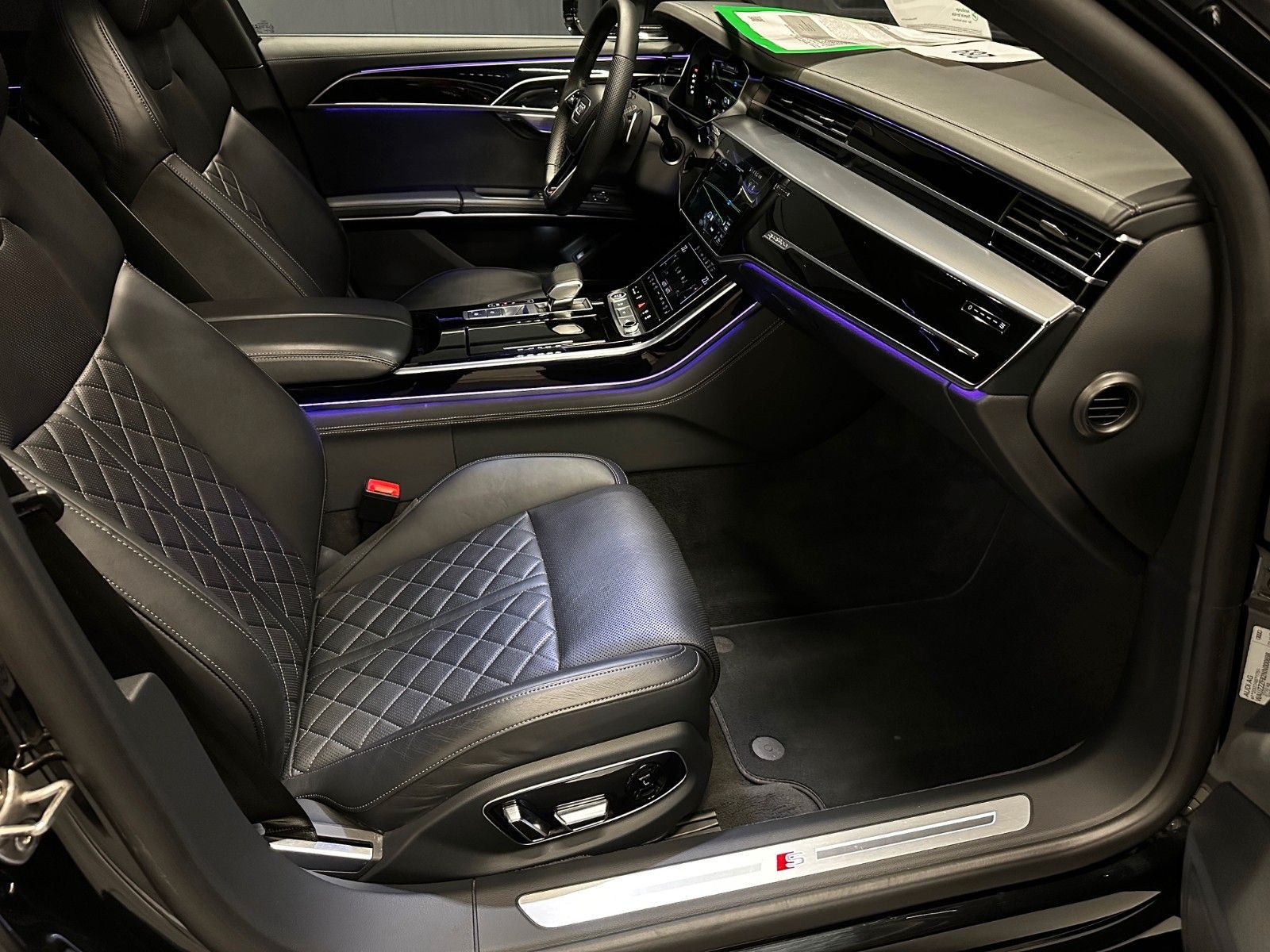 Audi A8 50 TDI quattro S-Line - Samsaru's Car Outlet