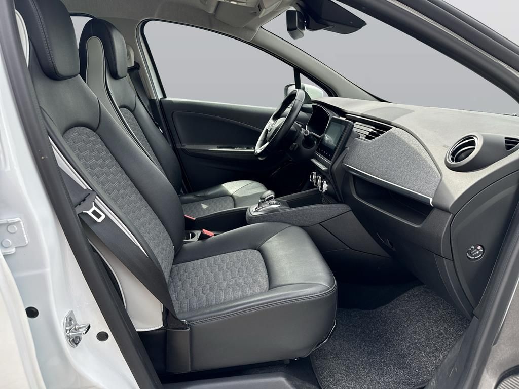 Renault ZOE E-Tech 100% el. INTENS - Samsaru's Car Outlet
