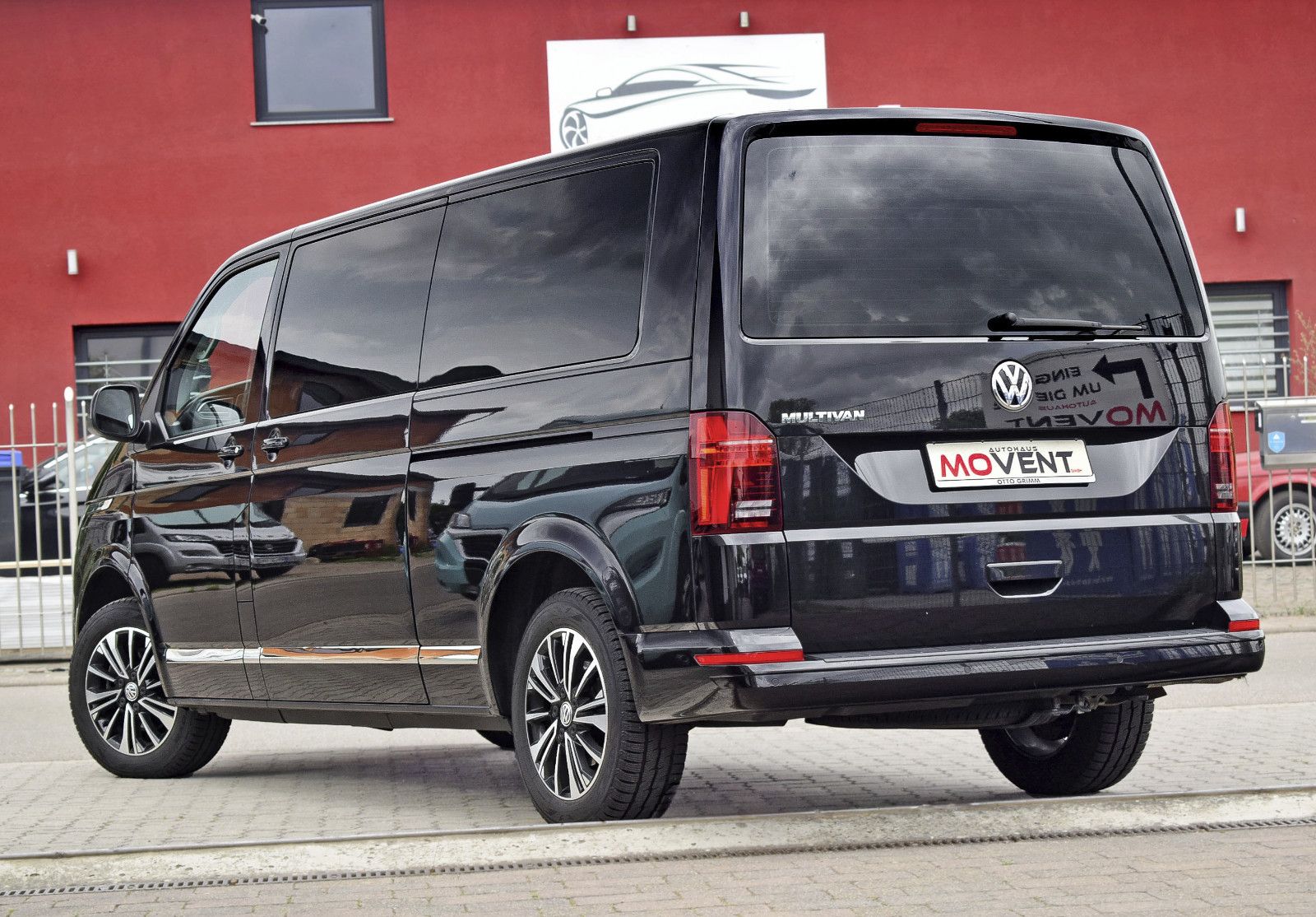 Volkswagen VW T6.1 Multivan - Samsaru's Car Outlet