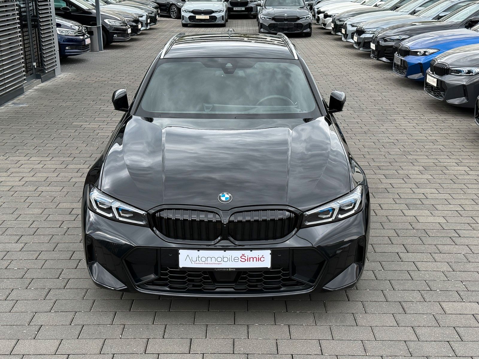 BMW 330 i M Sport - Samsaru's Car Outlet