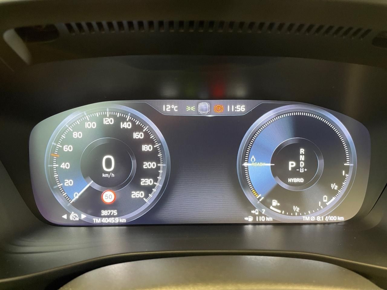Volvo XC 40 T4 2WD Plus Bright Plug-In NAVI+LED+AHK