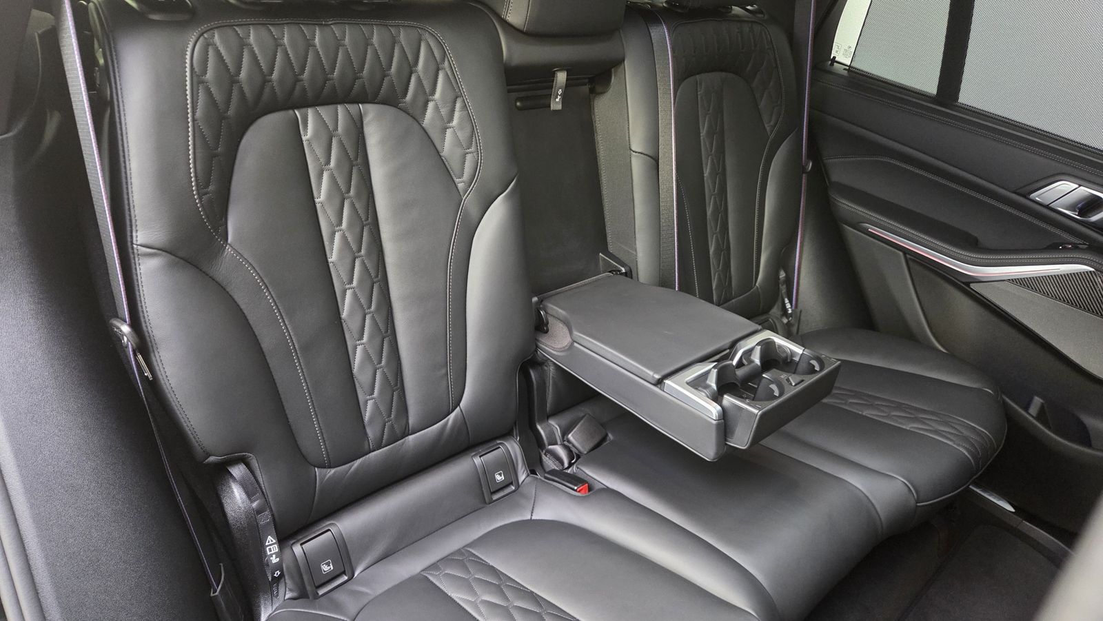 BMW X5 xDr40d M Sport Pro 7Seats Luftfeder AHK ACC