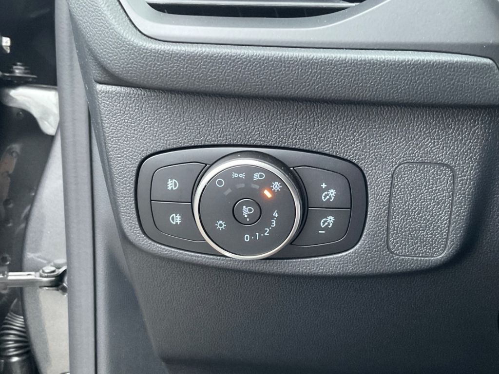 Ford Focus Turnier ST-Line X MHEV+Automatik+Pano+LED
