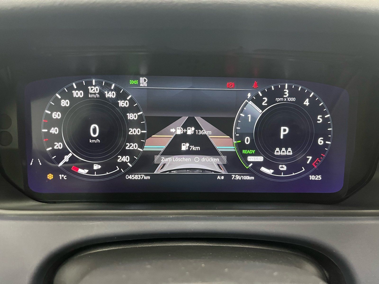 Range Rover Velar P400e R-Dynamic SE - Samsaru's Car Outlet