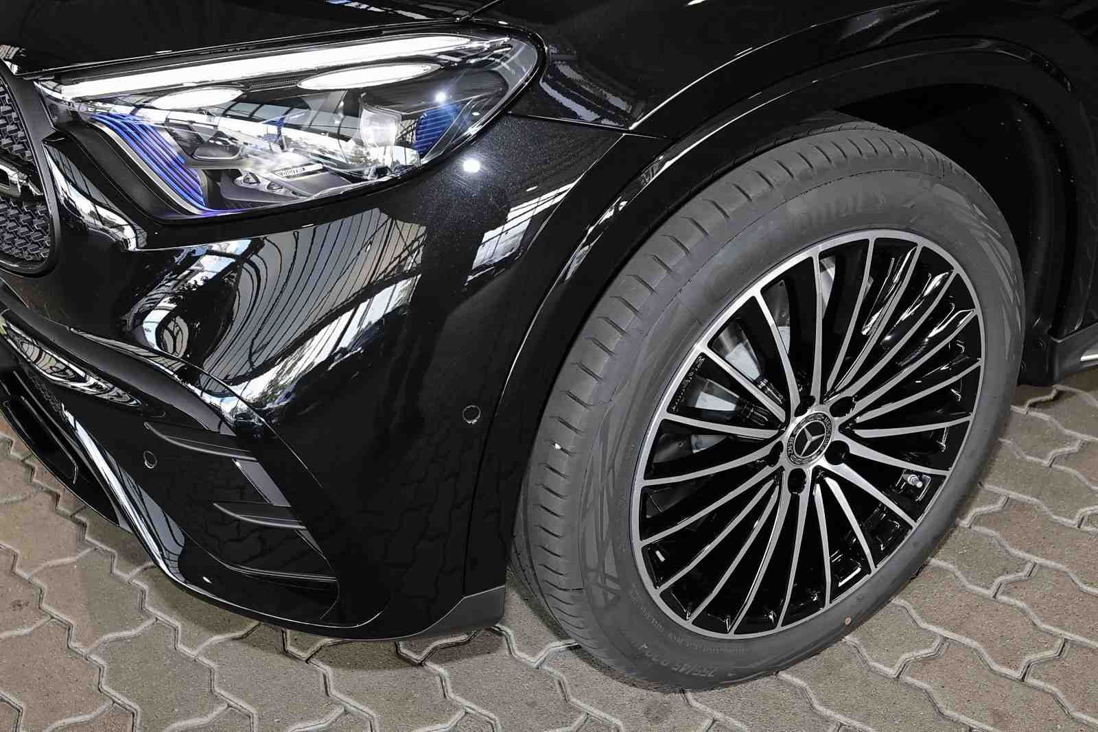 Mercedes-Benz GLC 450 d 4M AMG MBUX+360°+DIG-LED+Pano+AHK+Dist