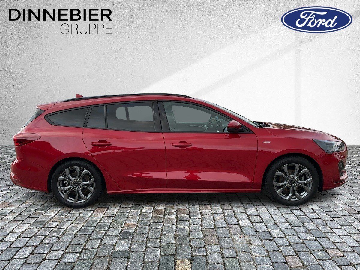Ford FOCUS ST-Line X LED+AHK+Kamera+Winterpaket