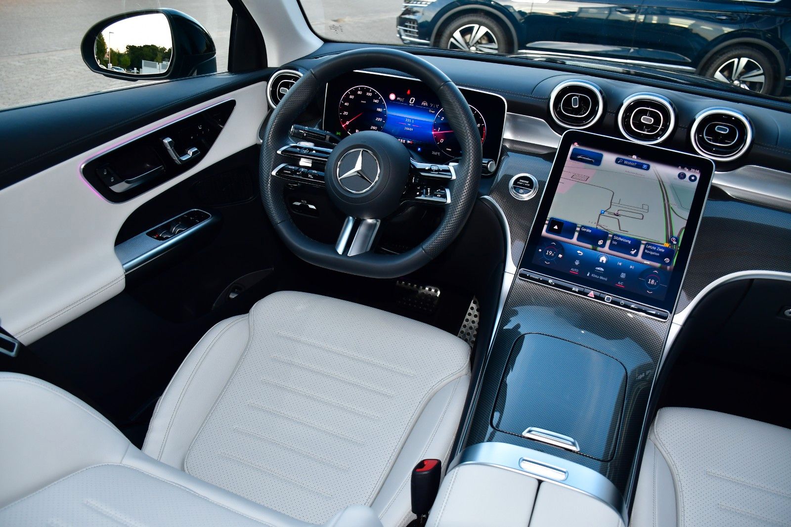 Mercedes-Benz GLC 200 Coupe 4Matic AMG Paket - Samsaru's Car Outlet