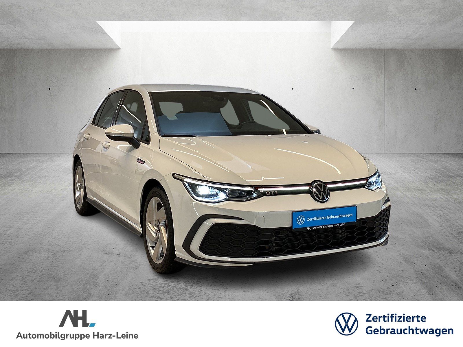 Volkswagen Golf GTI VIII 2.0 TSI DSG - Samsaru's Car Outlet