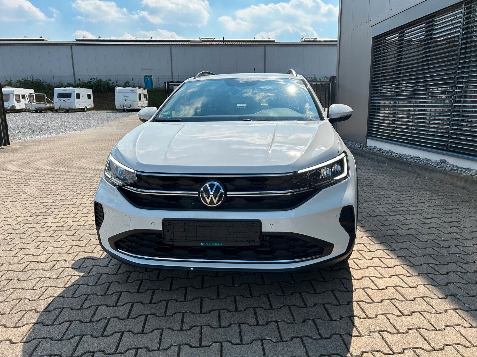 Volkswagen Taigo Life 1.0 TSI - Samsaru's Car Outlet