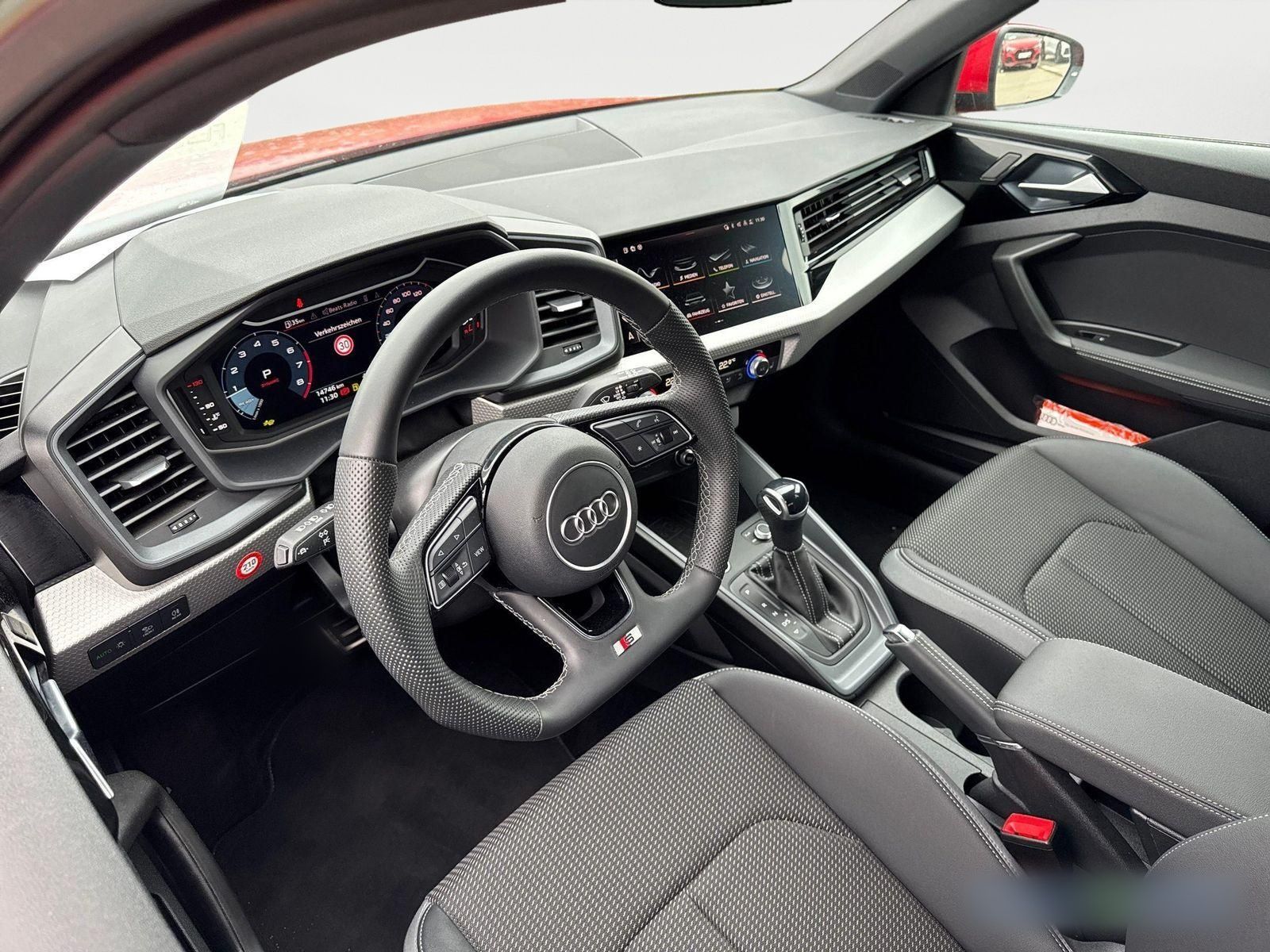Audi A1 allstreet 35 TFSI - S line - Samsaru's Car Outlet