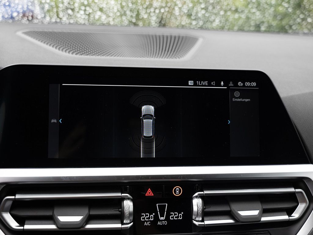 BMW 320e Touring M-Sportpaket - Samsaru's Car Outlet