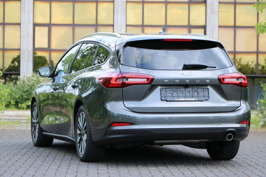 Ford Focus Titanium X RK ACC LED Automatik Park Assis
