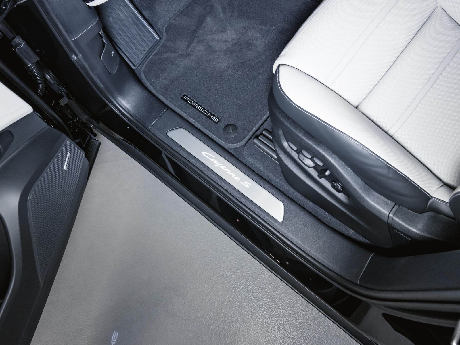 Porsche Cayenne S Panoramadach Bose Sportabgasanlage